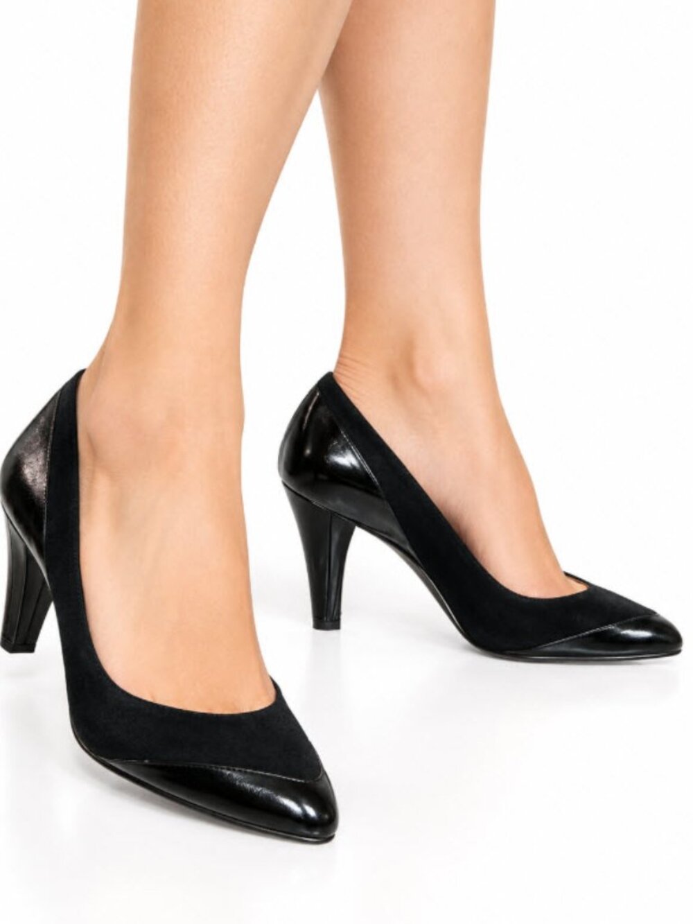 Modern Vintage Black Heels Patent Leather Suede Design Chic Quiet Luxury Work